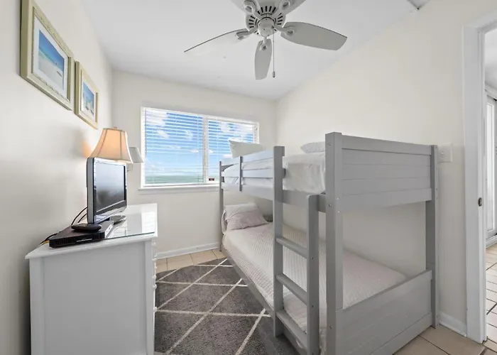 Island Shores 250 By Youngs Suncoast Apartment *